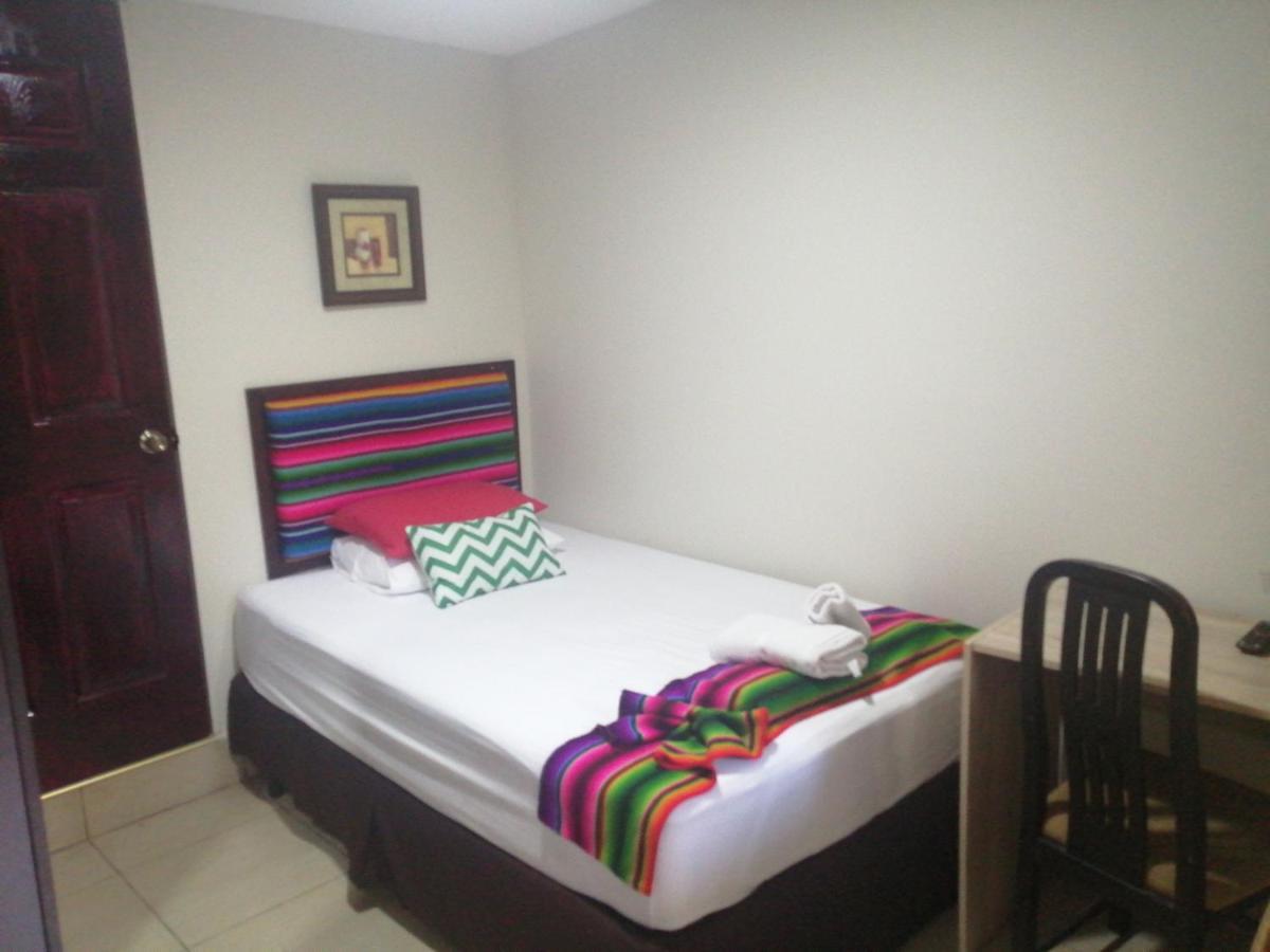 Antiguo Cuscatlán Hotel Antiguo מראה חיצוני תמונה